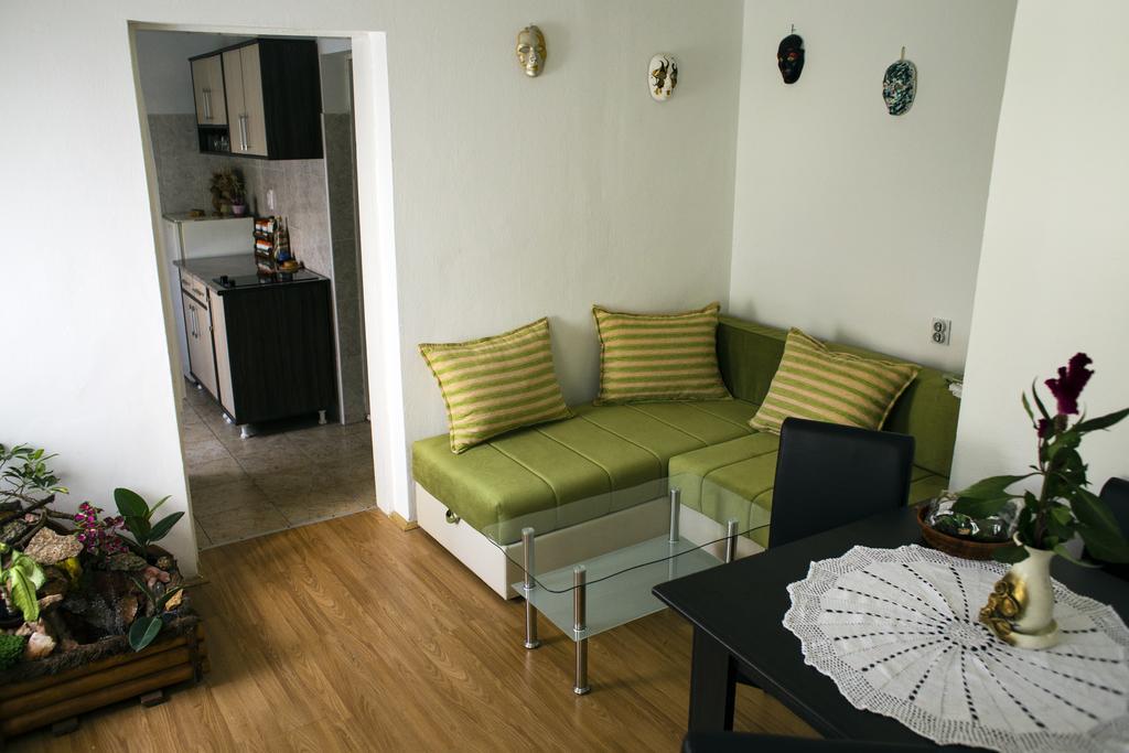 Green Apartment Novi Sad Ngoại thất bức ảnh