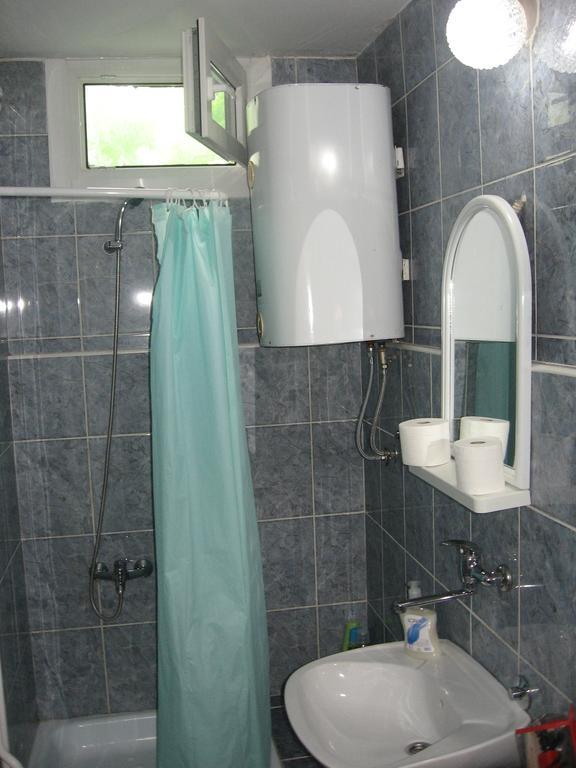 Green Apartment Novi Sad Ngoại thất bức ảnh