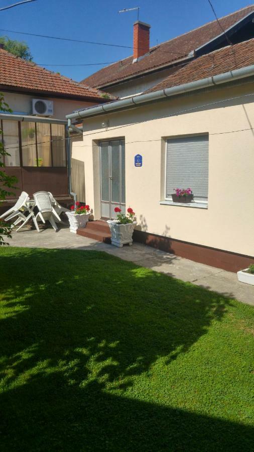 Green Apartment Novi Sad Ngoại thất bức ảnh